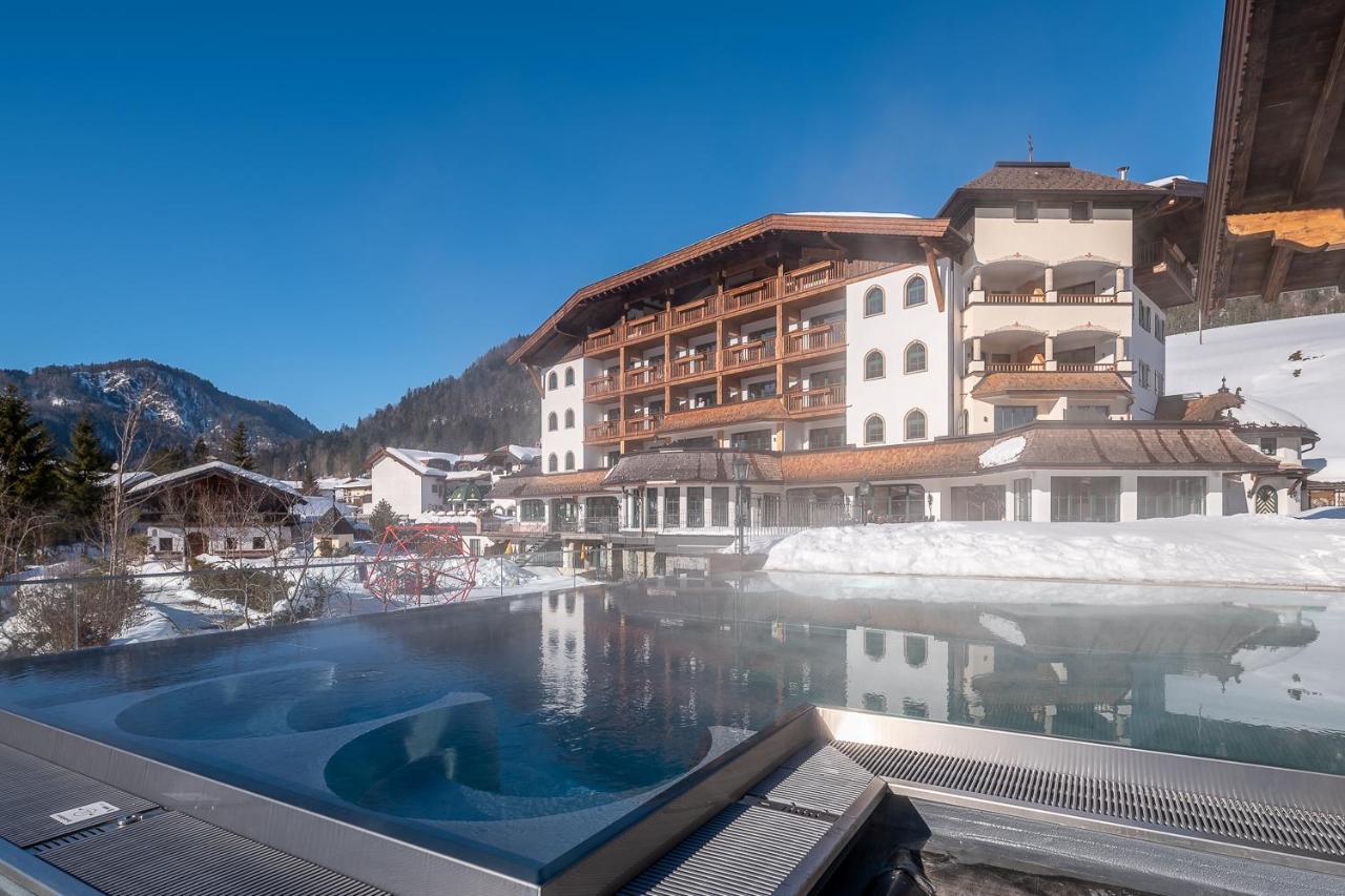 Hotel Jagdschloessl Кирхдорф ин Тирол Екстериор снимка