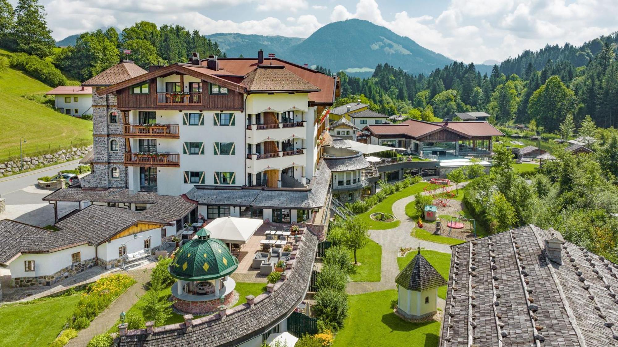 Hotel Jagdschloessl Кирхдорф ин Тирол Екстериор снимка